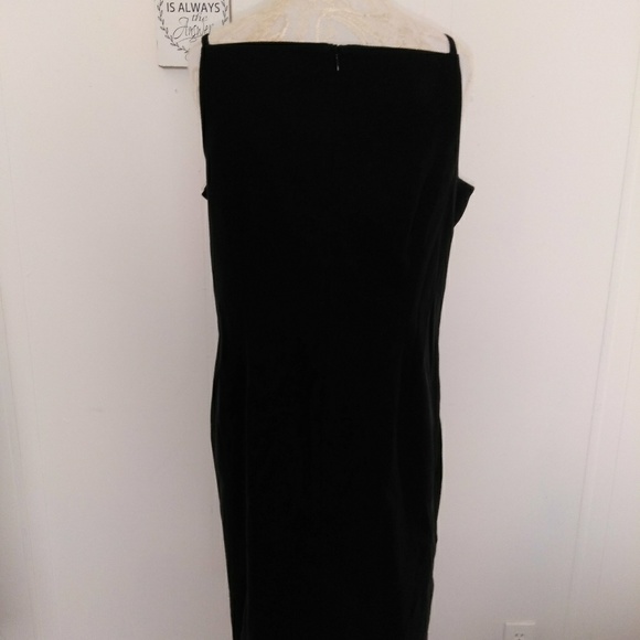 Amanda Smith Little Black Dress - Picture 2 of 2